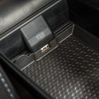 RATI Cotieră ARMSTER 3  montaj pe scaun DACIA DUSTER 2018-2024 fără cotieră originală [negru,material textil,usb]